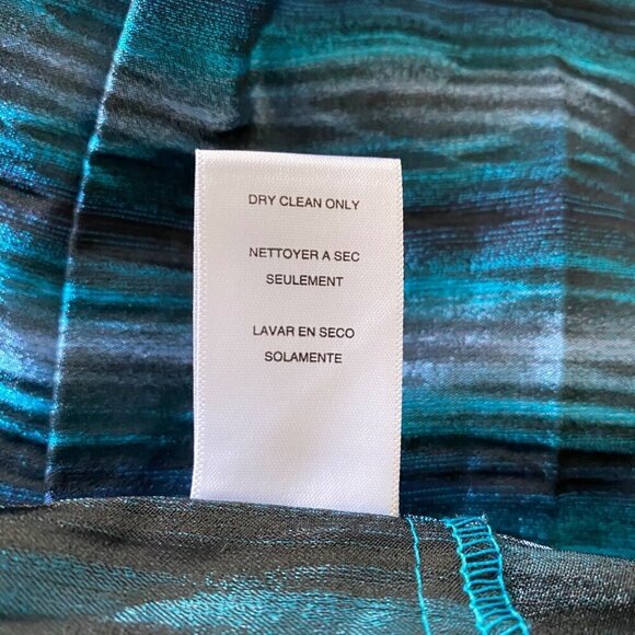 MICHAEL Michael Kors Teal Metallic Pocketed Mini Skirt, Pleated Women's Size 12 - Picture 10 of 10